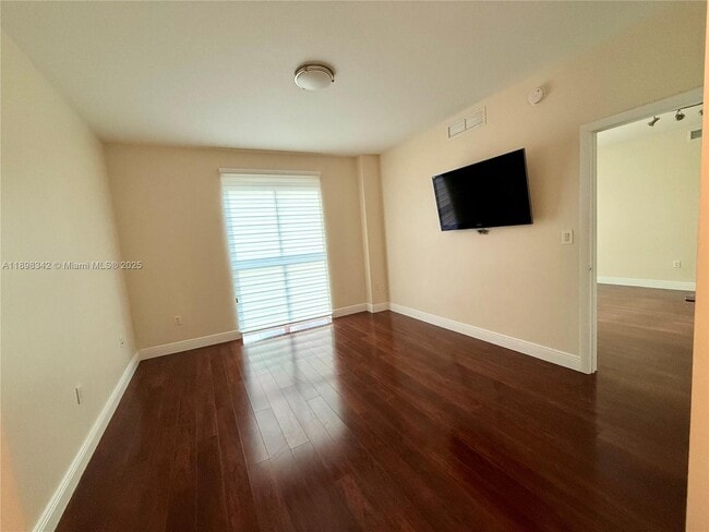 Photo - 7275 SW 90th Way Unit 411