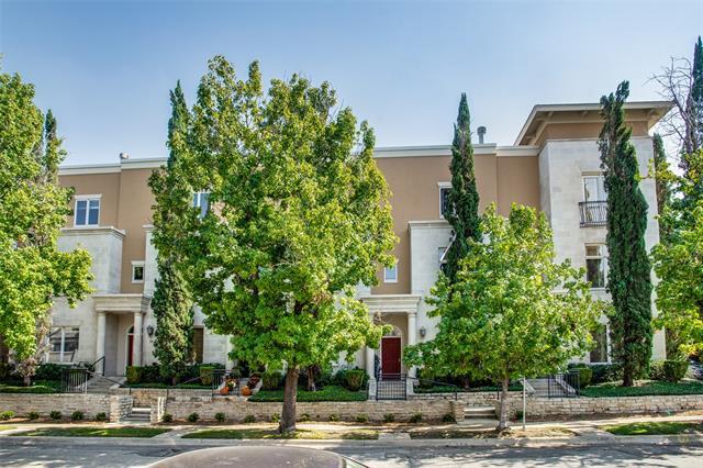 Photo - 3902 Travis St Townhome