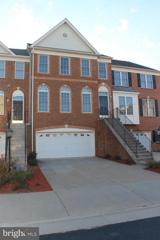 Photo - 22621 Upperville Heights Square Townhome