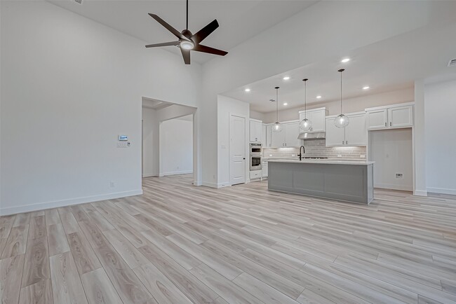 Photo - 26914 Arethusa Ct