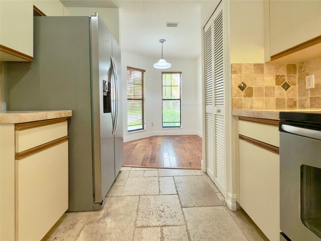 Photo - 10253 Riverbend Terrace