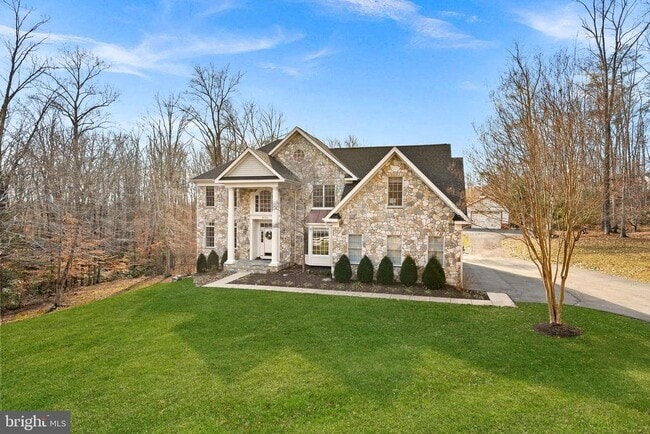 Photo - 8138 Rondelay Ln