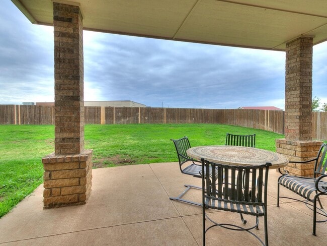 Photo - 4817 Arbuckle Dr