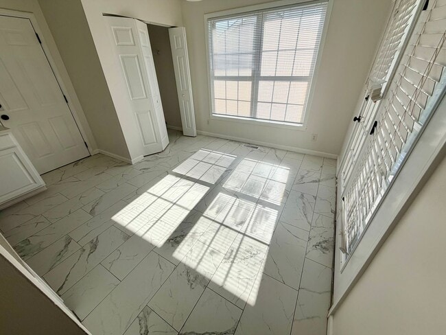 Photo - 118 Seattle Slew St