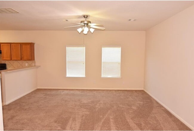 Photo - 6702 Albion Cresent Dr