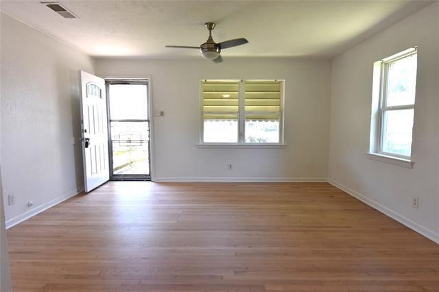 Photo - 1202 Sunnyside St