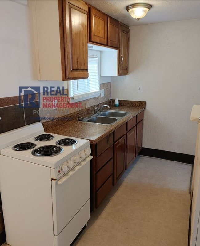 Photo - 517-519 E Cedar St Unit 517