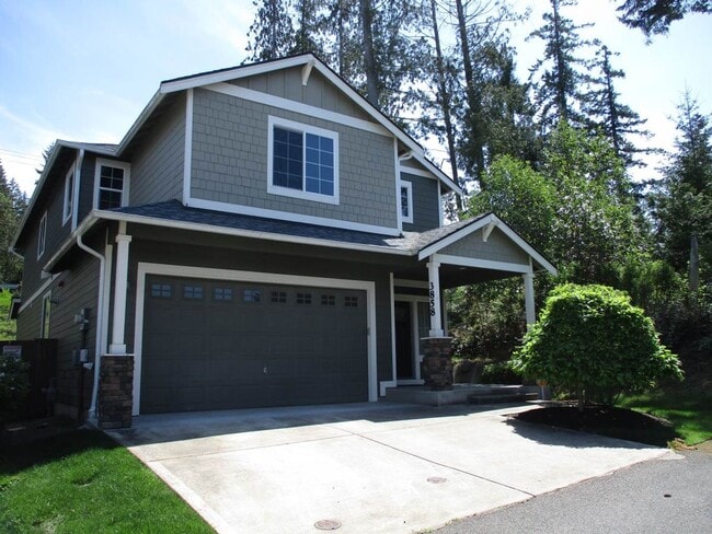 Building Photo - Lovely 4 bedroom 3 bath home in South Kitsap