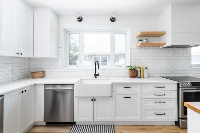 Photo - 355 Boul Laird