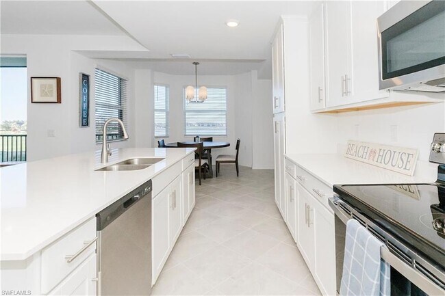 Photo - 5715 Double Eagle Cir