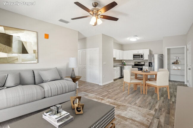 Building Photo - 14522 N Nebraska Ave Unit 204