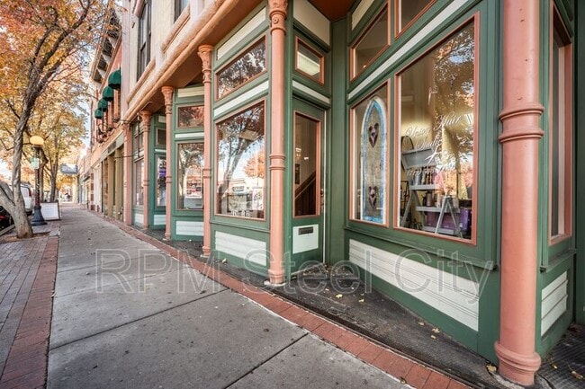 Photo - 226-228 S Union Ave