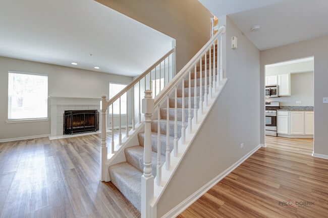Photo - 2487 Dickens Dr