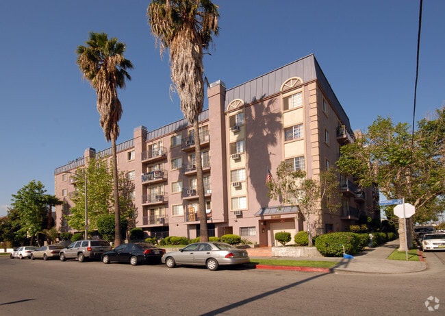 Kingsley Court