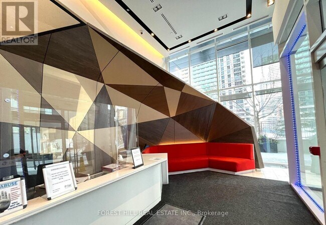 Photo - 30 Roehampton Ave Unit 2410