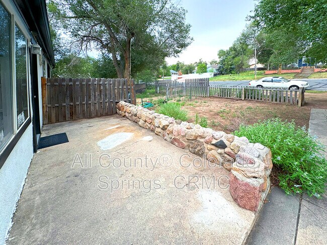 Photo - 838 E Vermijo Ave Unidad #1