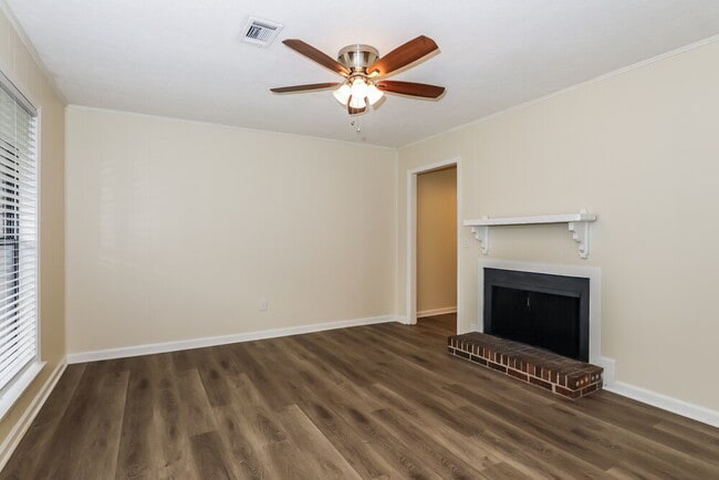 Photo - 5 Silverwood Dr