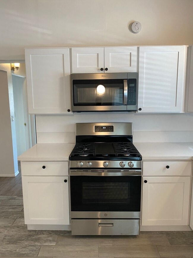 Photo - 2 Bedroom/1 Bathroom - Isla Vista Unidad B