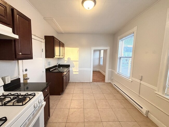 Photo - 92 Main St Unit 1