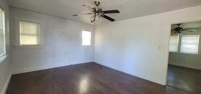 Photo - Large Floor Plan with Plenty of Space