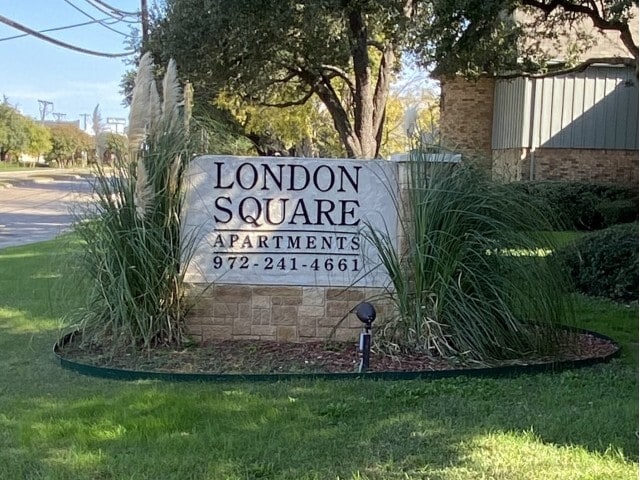 London Square Apartments