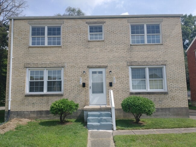 Building Photo - 372 Morris Dr Unit 372 Morris Dr Rental