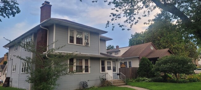 Photo - 1601 Hyde Park Ave Unit 1