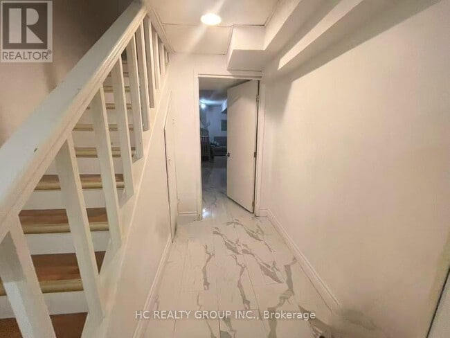 Photo - 3025 Cedarglen Gate