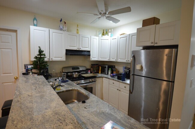 Photo - 62 Egmont St