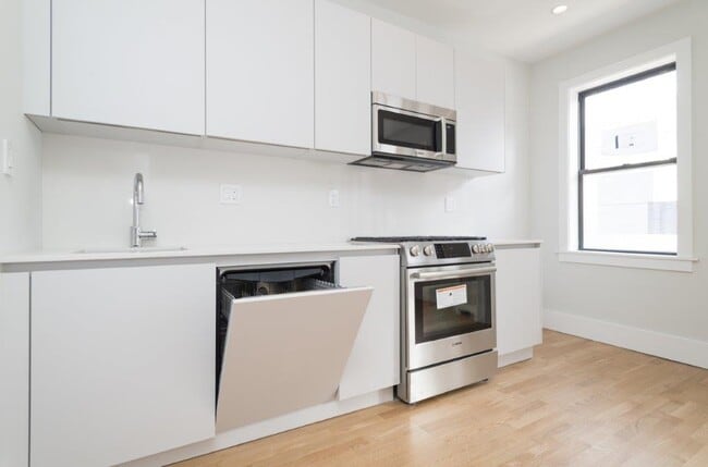 Photo - 8 Elko St Unit 1