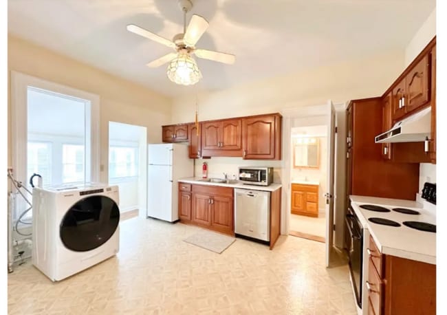 Photo - 573 Bloom St Unidad 201