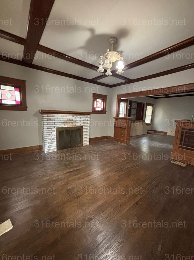 Photo - Five bedroom Two bath house for rent!