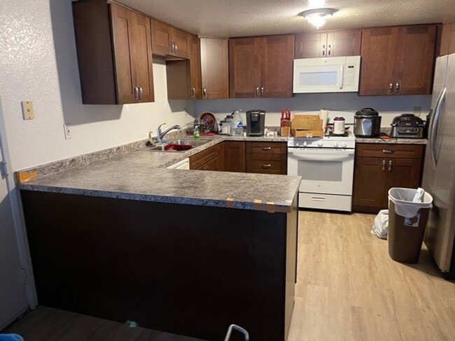 Building Photo - 3121 Christy Wy Unit 1