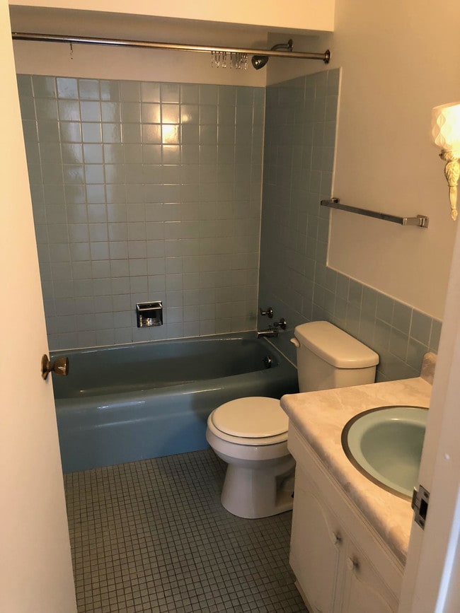 Photo - 575 Cambridge Ave Unit 523