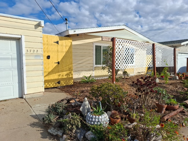 Building Photo - 3722 Conrad Ave