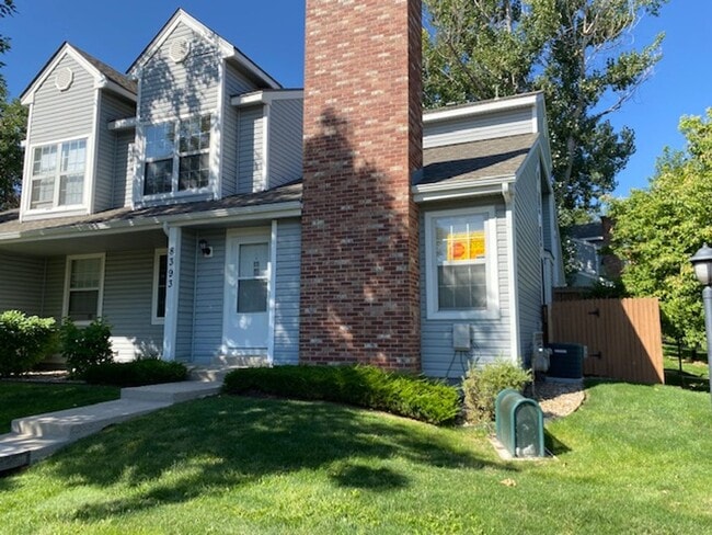 Building Photo - 2 Bedroom in Pebble Brook North