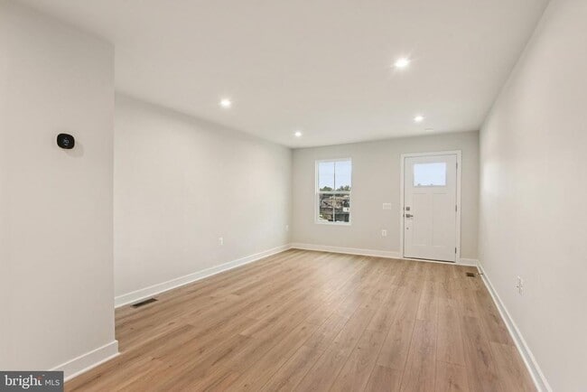 Photo - 9005 Owensby Dr