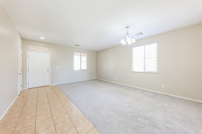 Photo - 26947 N 176th Dr