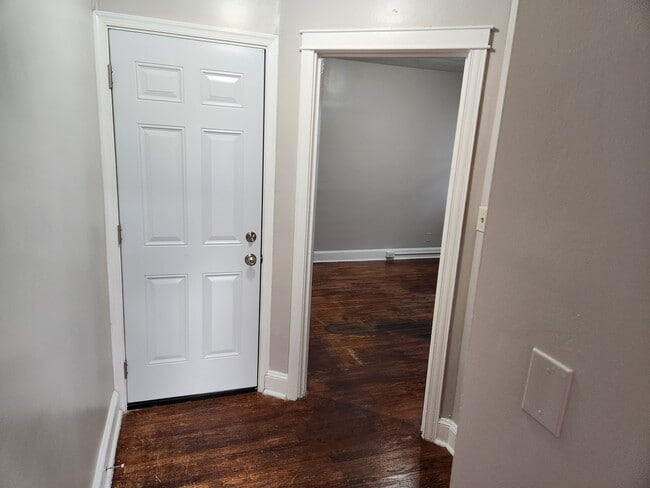 Photo - 301 Folcroft St Unit 2