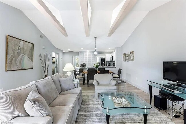 Building Photo - 5635 Turtle Bay Dr