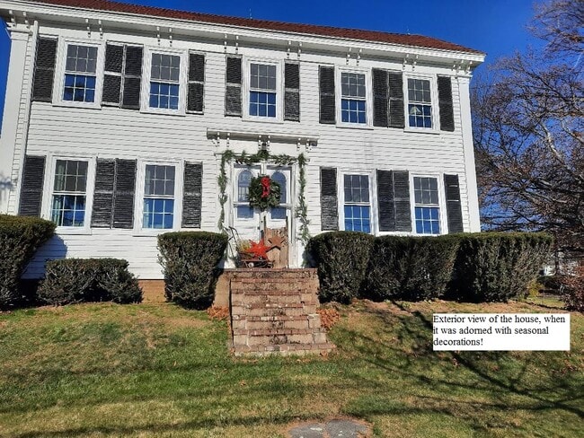 Photo - 55 Haverhill Rd Unit Apartment