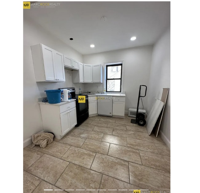 Photo - 27 Egremont Rd