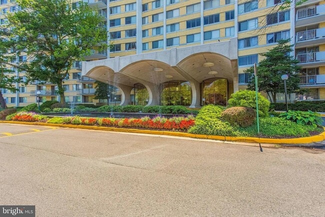 Photo - 301 N Beauregard St Unit 208