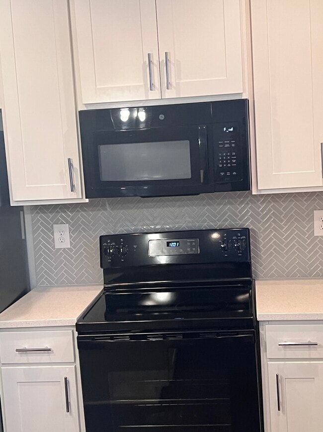 Photo - 108 Auburn Gate Ln