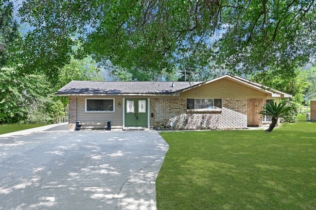 Building Photo - 3806 Tilson Ln