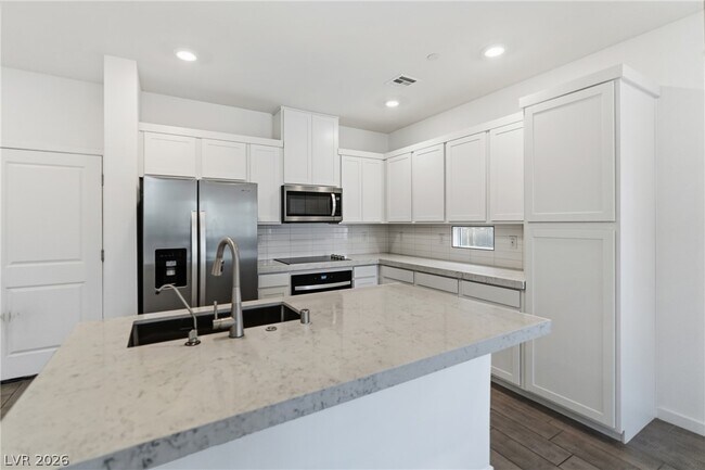 Photo - 222 Krameria Ave