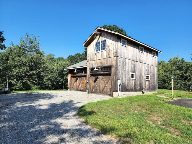 Building Photo - 3509 Redding Rd