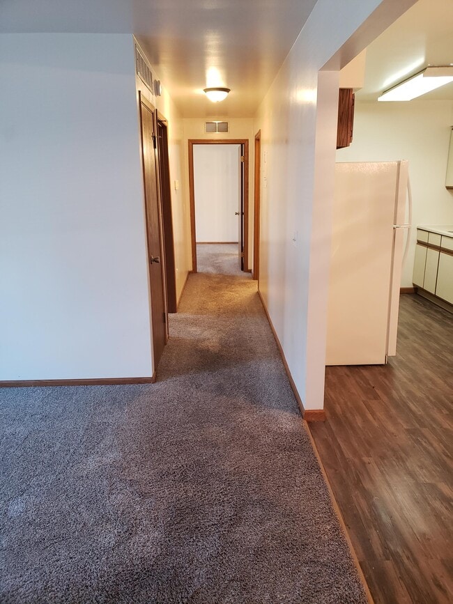 Building Photo - 8300 Shields Dr Rental