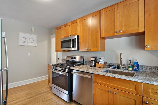 Photo - 1402 N Jackson St Unidad 2
