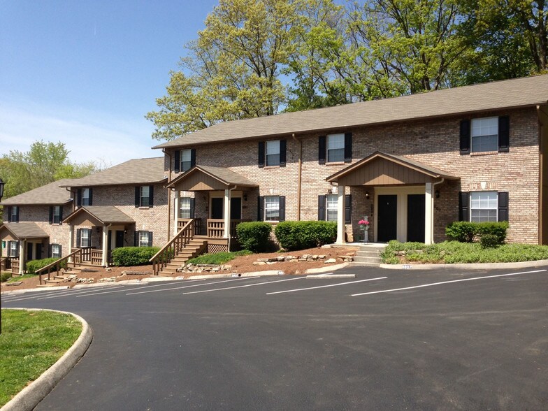 Eagle Pointe Apartments Off Campus Housing Knoxville Tn Eagle Pointe Apartments